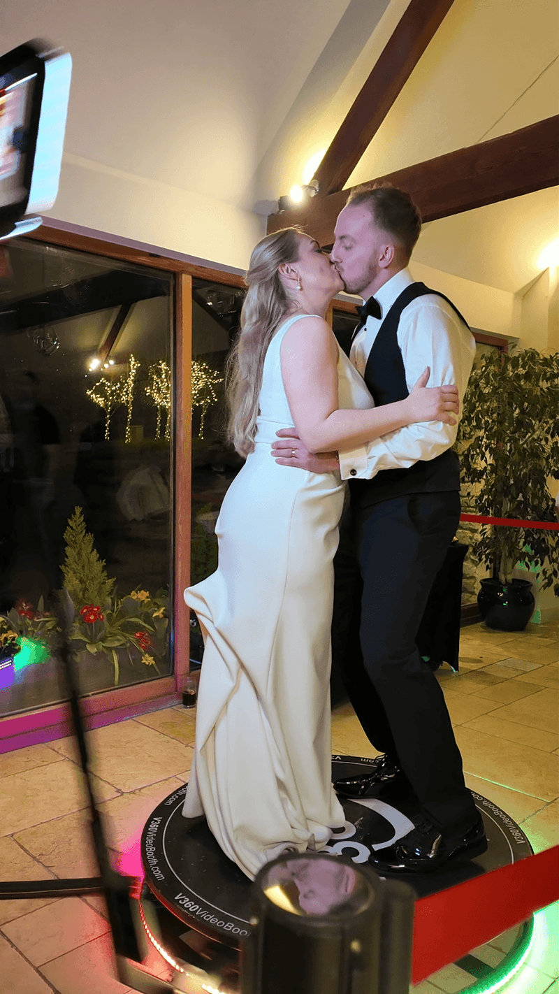 V360 degree video photo booth entertainment hire rented at The kingscote barn wedding, party and event venue